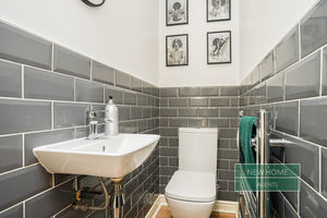 Photo 21- click for photo gallery